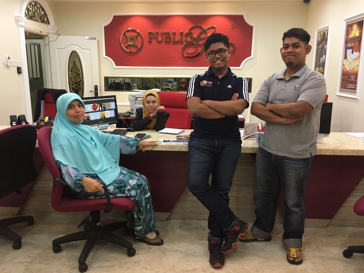 Syarif Jamil (SJ) seawal usia muda melangkah ke cawangan Public Gold memulakan langkah pertama
