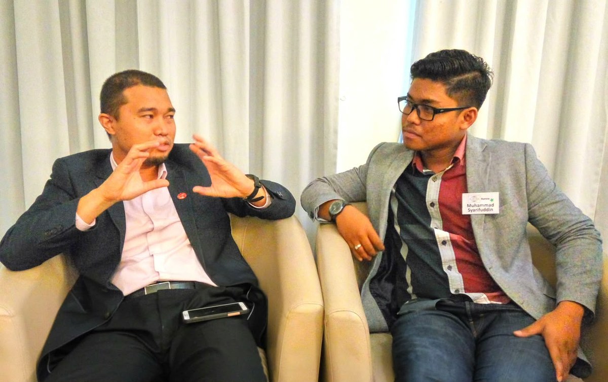 Sesi bimbingan 1-on-1 Tuan Mohd Zulkifli Shafie bersama Muhammad Syarif Jamiluddin